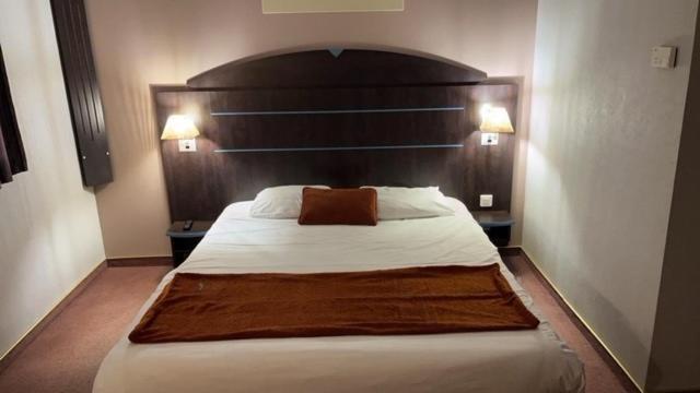 Hotel Akena 3*